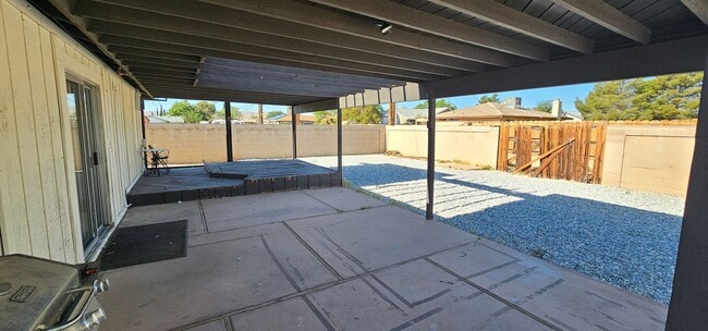 Building Photo - Cozy 3-bedroom, 2-bath with NEW Mini Split A/C