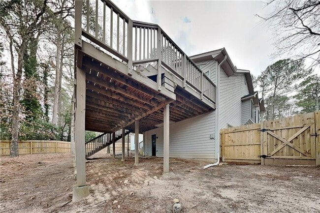 Building Photo - 2861 Hadrian Dr SW