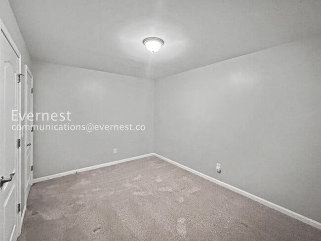 Building Photo - 1153 Smith St SW