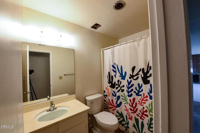 Building Photo - 2320 Norwic Pl