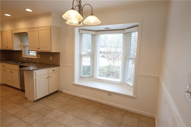 Building Photo - 1735 Moonstone Ct