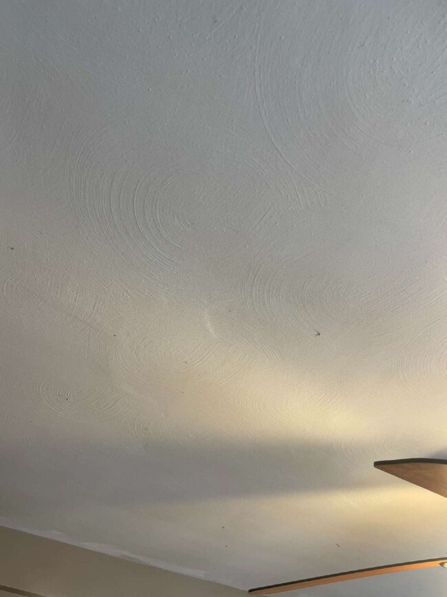 Building Photo - 149 Parkwood Rd