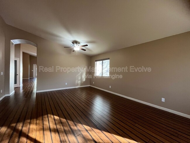 Building Photo - 12022 W Morning Dove Dr