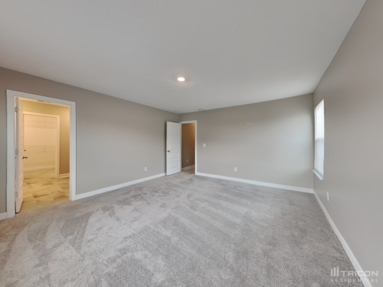 Building Photo - 10003 Sundley Dr