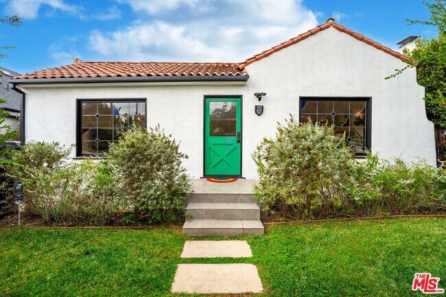 Primary Photo - 623 N Sierra Bonita Ave