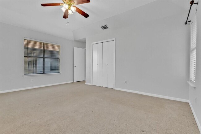 Building Photo - 1708 Wild Horse Ln