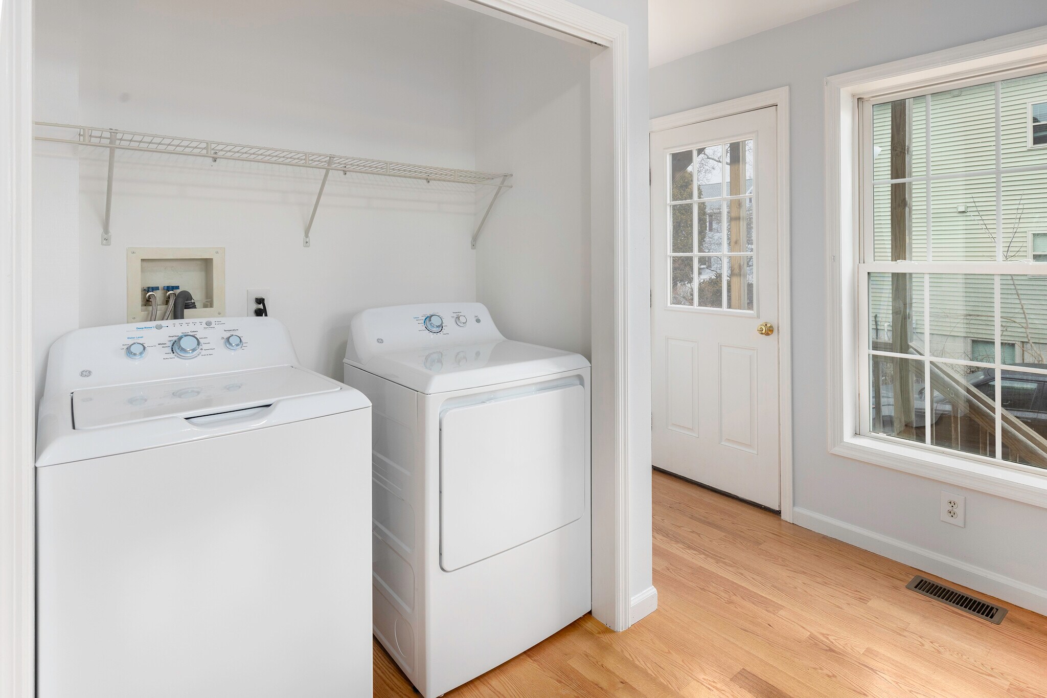 Building Photo - 45 Harvard St