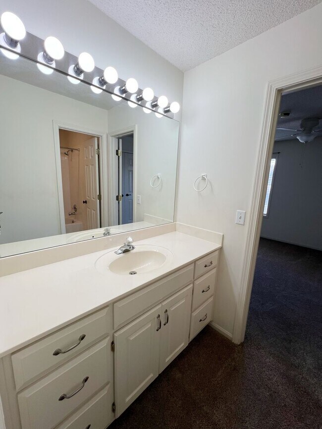 Building Photo - COMING SOON: Charming 3-Bedroom Home with ...