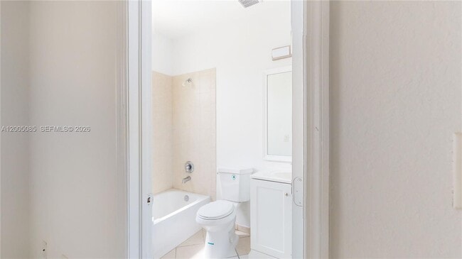 Building Photo - 2929 SE 2nd St