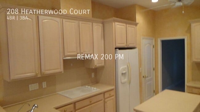 Building Photo - 208 Heatherwood Ct
