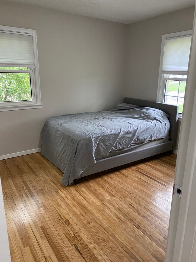 Bedroom #2 - 8430 Goodview Ave S