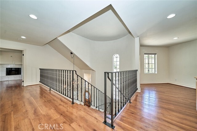 Building Photo - 1089 Village Dr