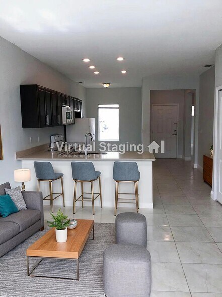 Building Photo - 702 Bluebill Pl