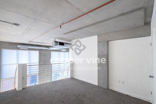 Building Photo - 1050 Cherokee St