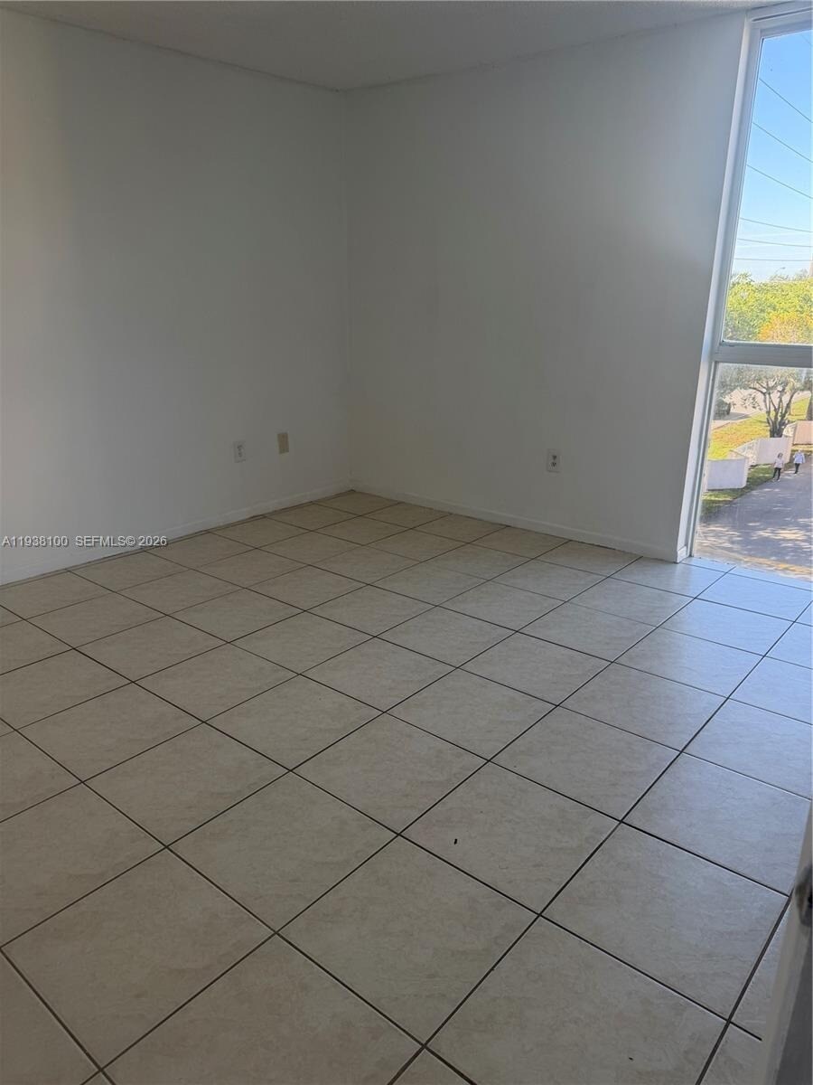 Building Photo - 7075 NW 186th St