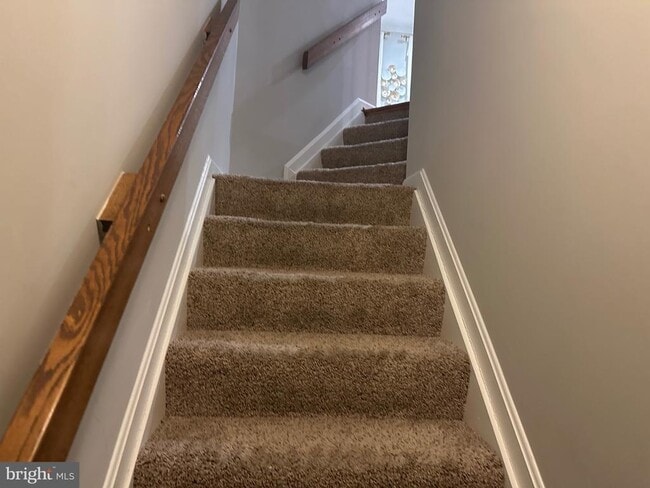 Building Photo - 14162 Compton Valley Way