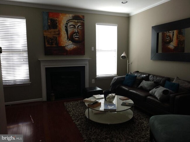 Building Photo - 5627 Lanier Ave