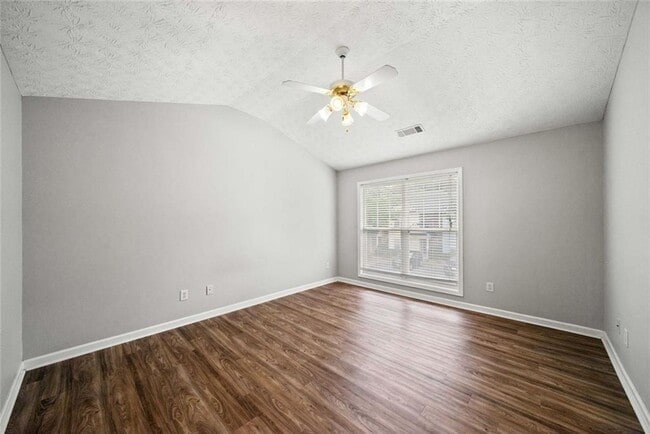 Building Photo - 801 Old Peachtree Rd NE