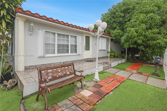 Primary Photo - 450 NW 40th Ct