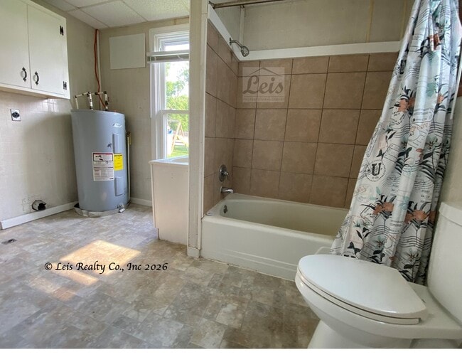 Building Photo - 404 Moody Ave