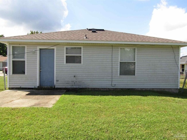 Building Photo - 485 Bay Pine Villas Dr