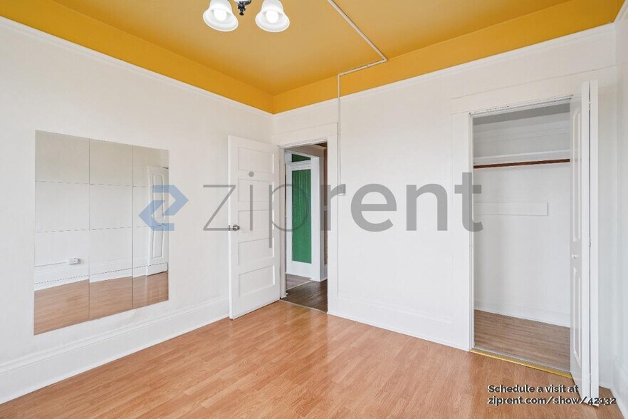 Building Photo - 445 14th St