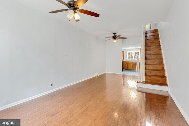 Primary Photo - 2503 E Auburn St