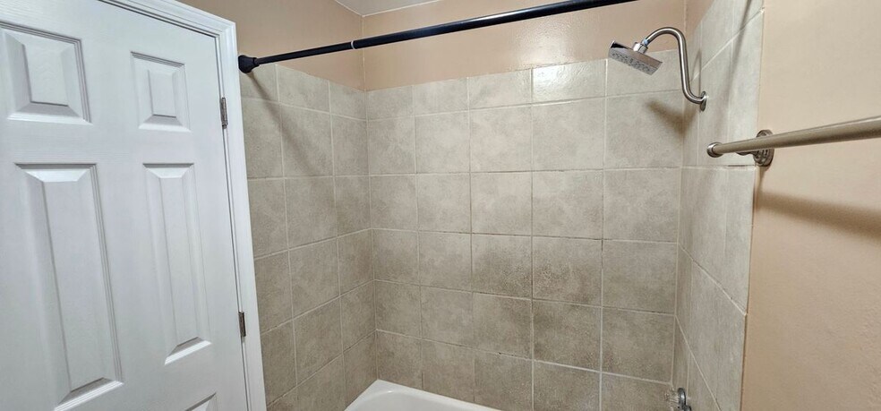 Building Photo - 14075 Foothill Blvd