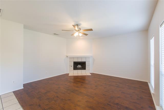 Building Photo - 3820 Gardenia Ln