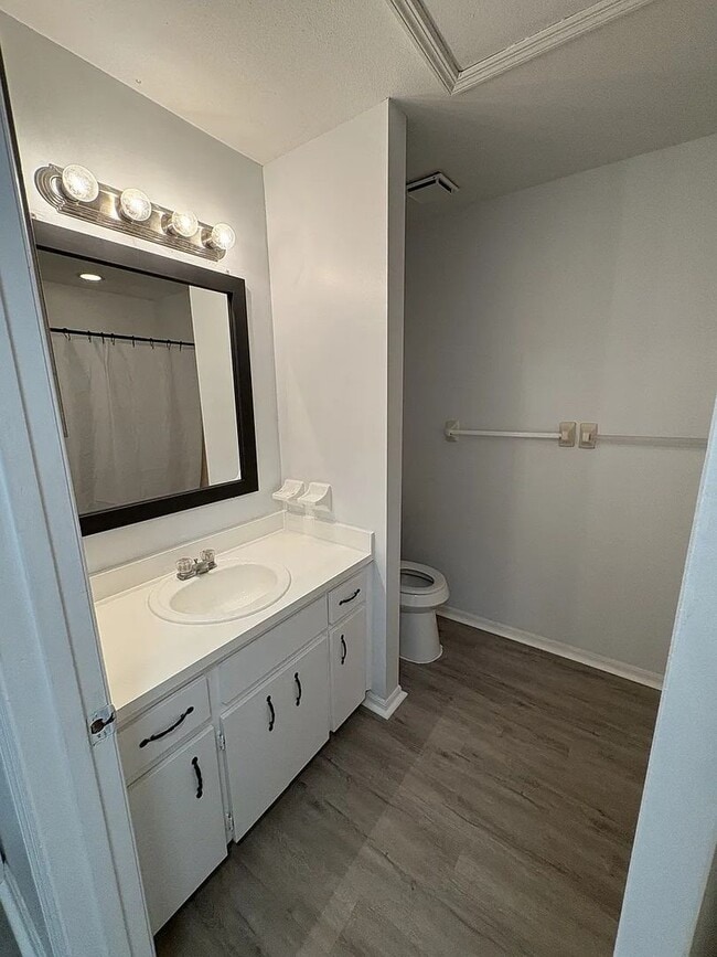 Building Photo - For rent in Lakeland