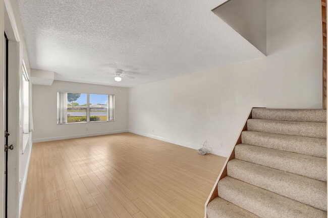 Building Photo - 4004 Medford Ct