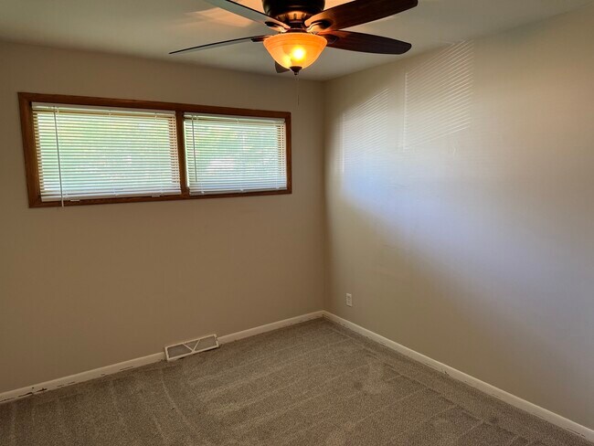 Building Photo - 1735 Greene Ct