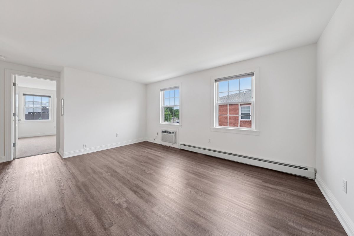 Building Photo - 1357 Millersport Hwy