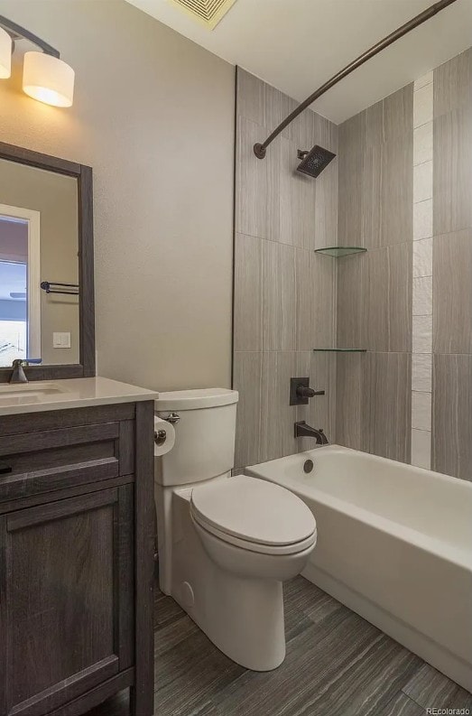 Building Photo - 249 Chelsea St