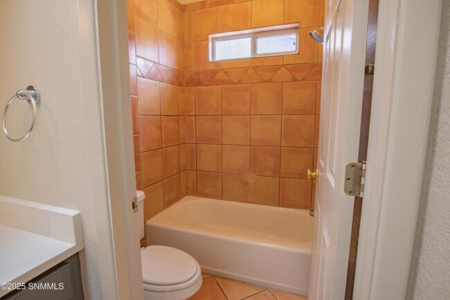 Building Photo - 2656 Bearcat Dr