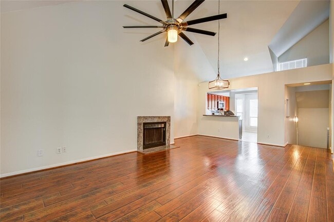 Building Photo - 4144 Greystone Way