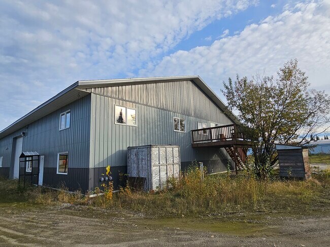 Building Photo - 1050 Warehouse