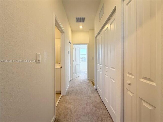 Building Photo - 12373 NW 24th Pl