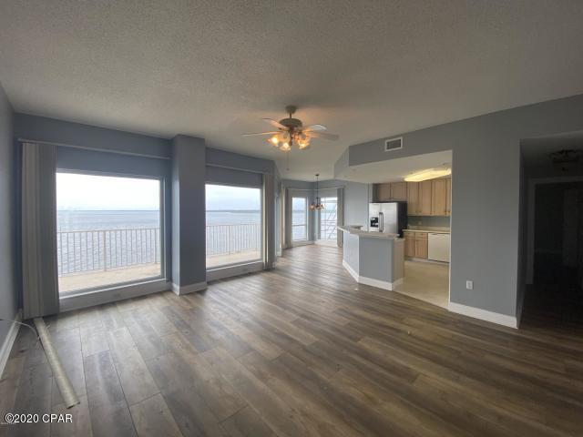 Building Photo - 1600 Marina Bay Dr