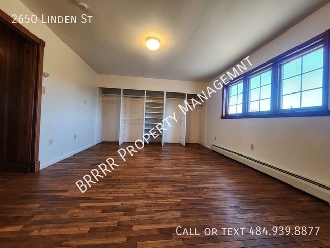 Building Photo - 2650 Linden St