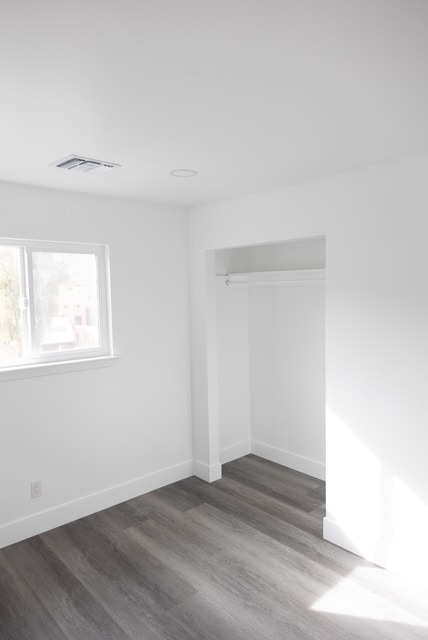 Building Photo - 53130 Avenida Mendoza