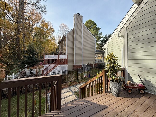Building Photo - Luxurious 4BD, 3.5BA North Raleigh Home with a Heated Four Seasons Room, Large Bonus Space, and F...