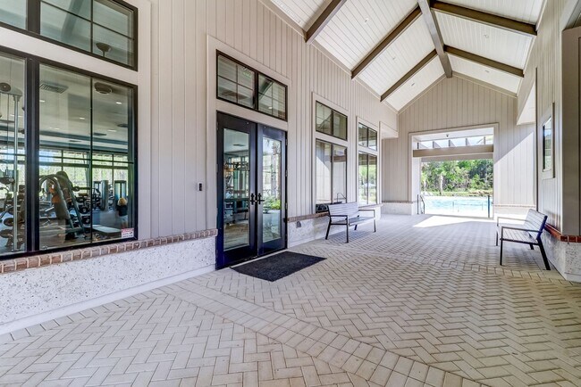 Building Photo - 75565 Blackbird Dr
