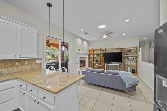 Building Photo - 15830 Rawhide Ln
