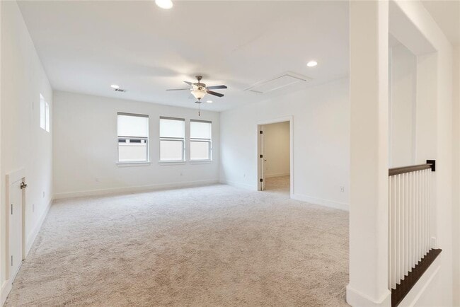 Building Photo - 12905 Padua Dr