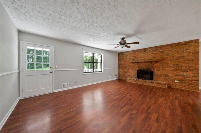 Building Photo - 3889 Stone Hearth Pl