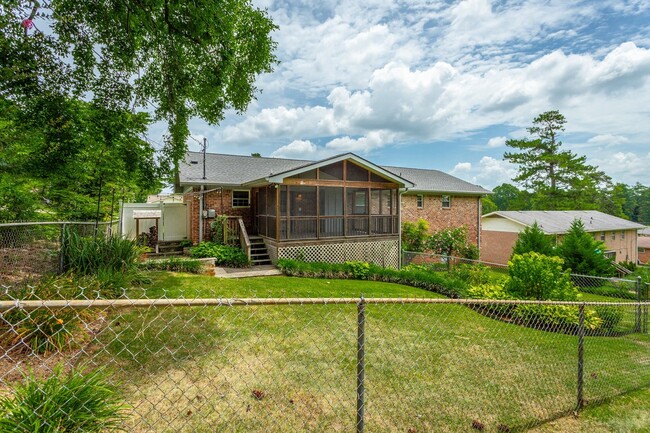 Building Photo - Beautiful East Brainerd Homes