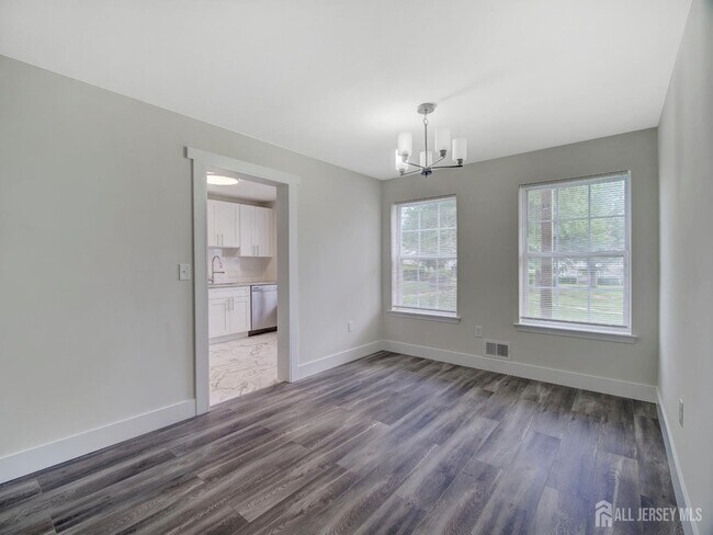 Building Photo - 2302 Timber Ridge Ct
