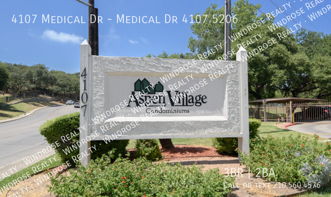 Primary Photo - 3 Bedroom 2 Bath Condo in Medical Center!