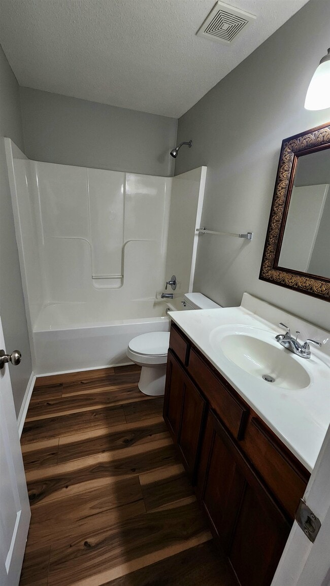 Building Photo - 5510 Underwood Cove